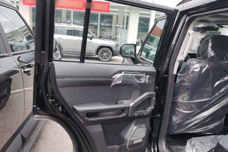 Used JETOUR Traveler C-DM 2025 206km XWD Extended-Length 7-Seater