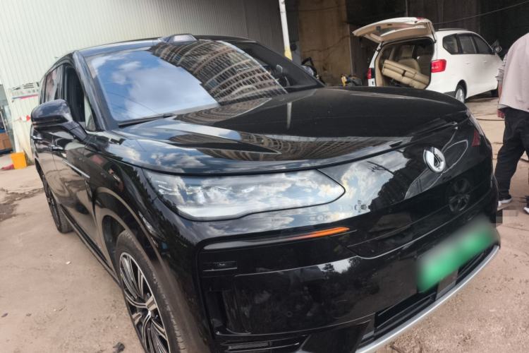 Used Denza N9 2025 Flagship Model Exterior 1