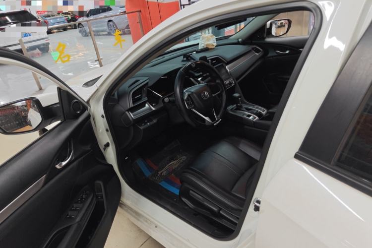 Used Honda Civic 2016 220TURBO CVT Luxury Edition