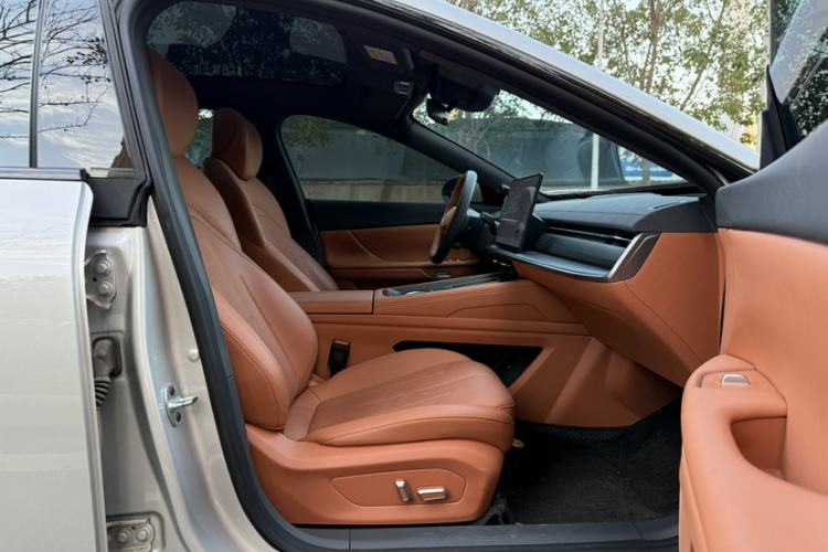 Used Dongfeng eπ eπ007 2025 Model Pure-Electric 565 All-Wheel-Drive Max Leading Edition