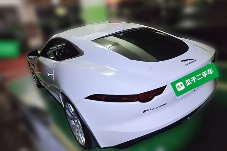 Used Jaguar F-TYPE 2019 2.0T Hardtop Version
