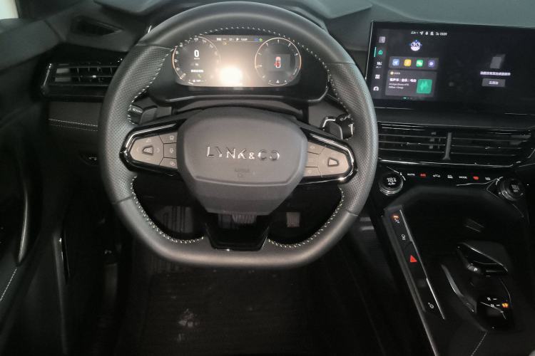 Used Lynk & Co 06 2023 Remix 1.5T Dynamic Halo