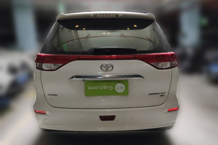 Used Toyota Previa 
