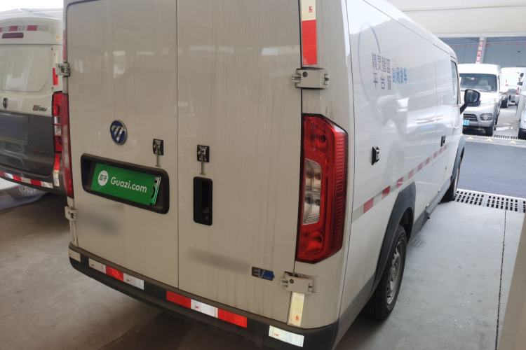 Used Foton Intelligent Blue Elf E7 2024 All-Electric Van Flat Roof 2 Seats EVE Energy 41.86 kWh