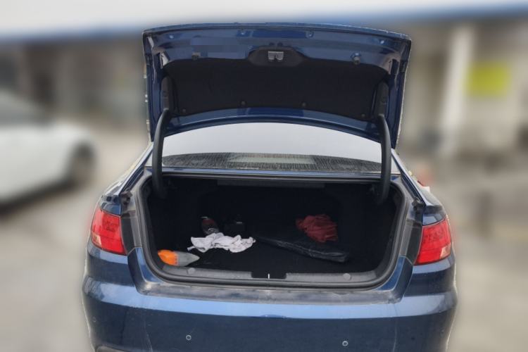 Used Geely Auto Emgrand GL 2018 1.8L Manual Elite Smart Connectivity Version