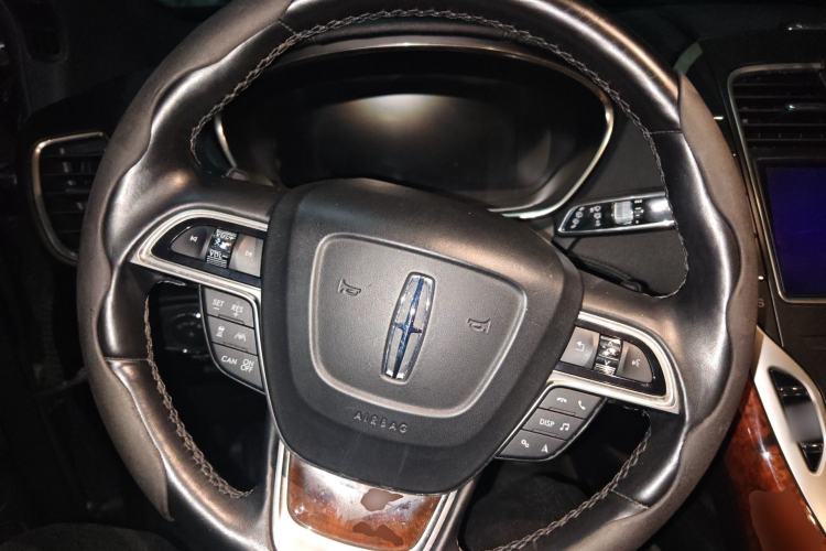 Used Lincoln Nautilus 2019 2.7T Four-Wheel Drive Prestige Edition China VI Standard Steering Wheel