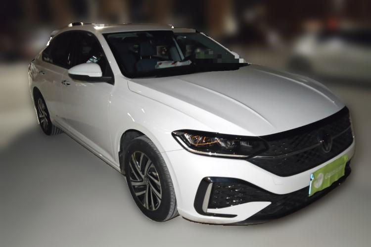 Used Volkswagen Lavida 2023 1.5L Automatic Starry Sky 5 Million Edition Front Right 45 Deg