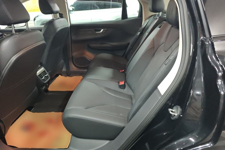 Used Hongqi E-QM5 2023 Revised Version Basic Travel Edition Left Rear Seat