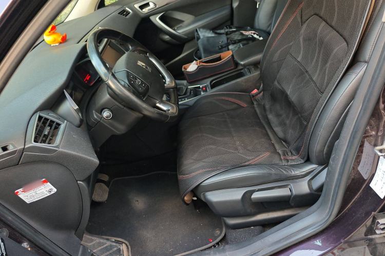 Used DS 5LS 2014 1.6T Elegant Version THP160