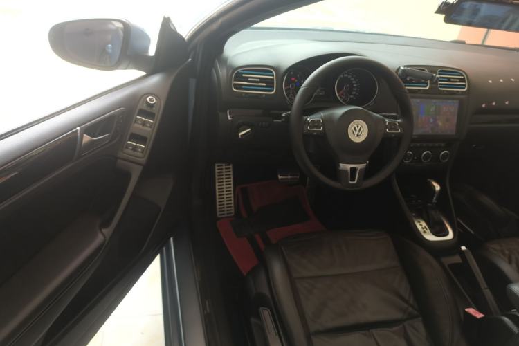 Used Volkswagen Golf 2012 1.4TSI Luxury Convertible Edition Driver Seat