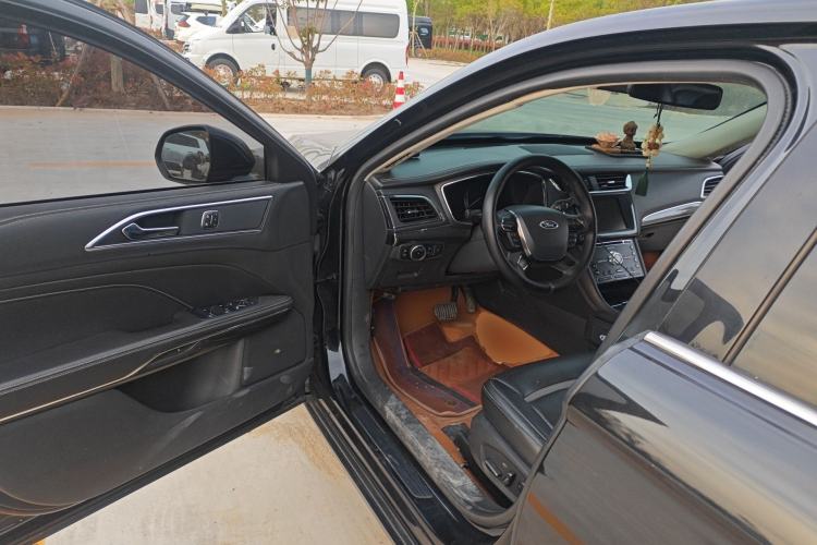 Used Ford Taurus 2015 EcoBoost 245 Luxury Model Driver Seat