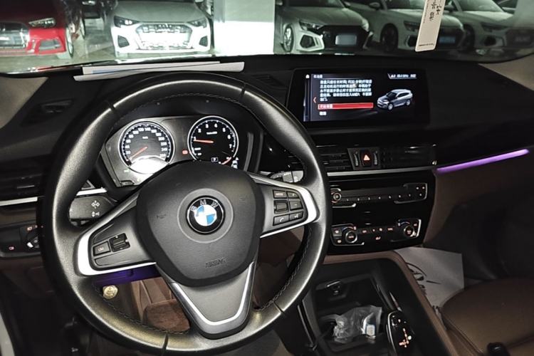 Used BMW X1 2020 sDrive25Li Leading Model
