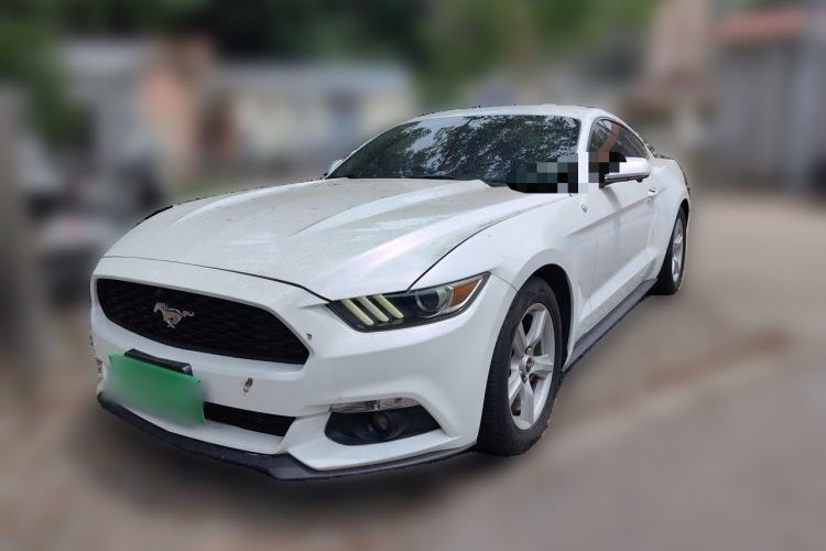 Used Ford Mustang  Front Left 45 Deg