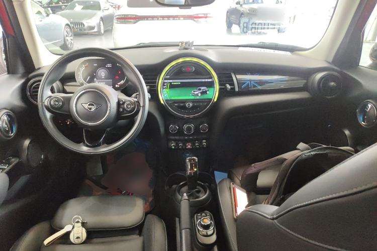 Used MINI MINI 2021 1.5T COOPER Classic Edition Five-Door Version
