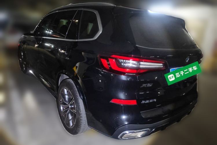 Used BMW X5 2022 Restyled xDrive 30Li Luxury Version M Sport Package
