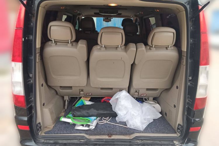 Used Mercedes-Benz Viano 2010 2.5L Prestige Edition
