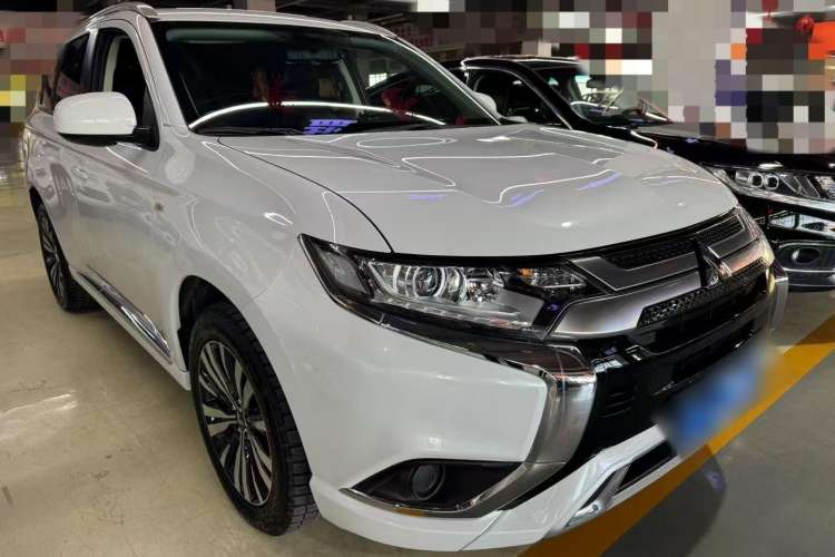 Used Mitsubishi Outlander 2021 Revised Version 2.0L Two-Wheel Drive Comfort Edition 5 Seats