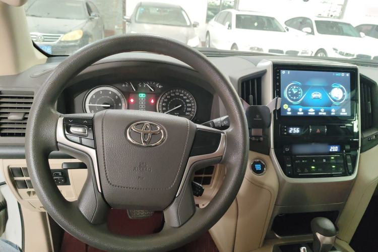 Used Toyota Land Cruiser 2019 4.0L GX-R 5-Seater Parallel Import