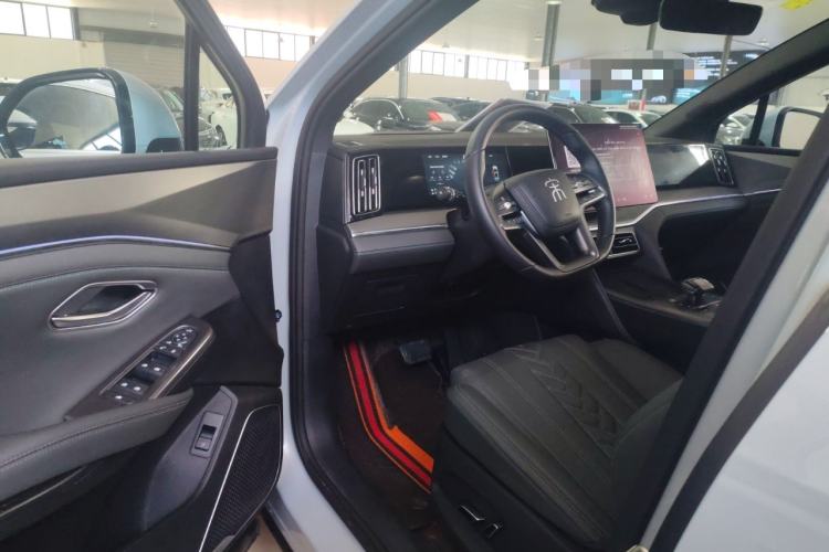 Used BYD Song L DM-i 2025 Intelligent Driving Version 112 km Beyond-Range Type
