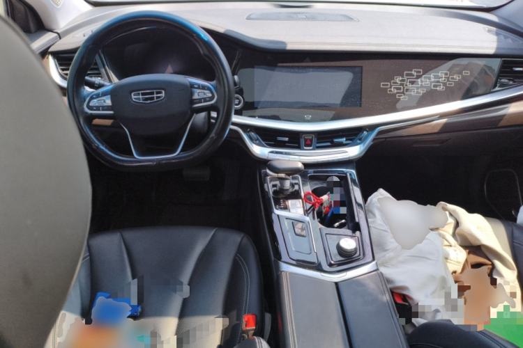 Used Geely Auto Emgrand GT 2021 1.8T Flagship Edition+ Center Console