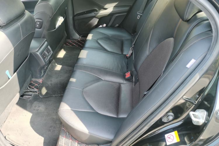 Used Toyota Camry 2018 2.5G Luxury Edition
