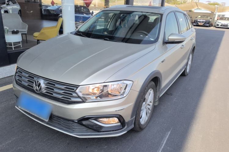 Used Volkswagen C-TREK 2017 230TSI DSG Comfort Version