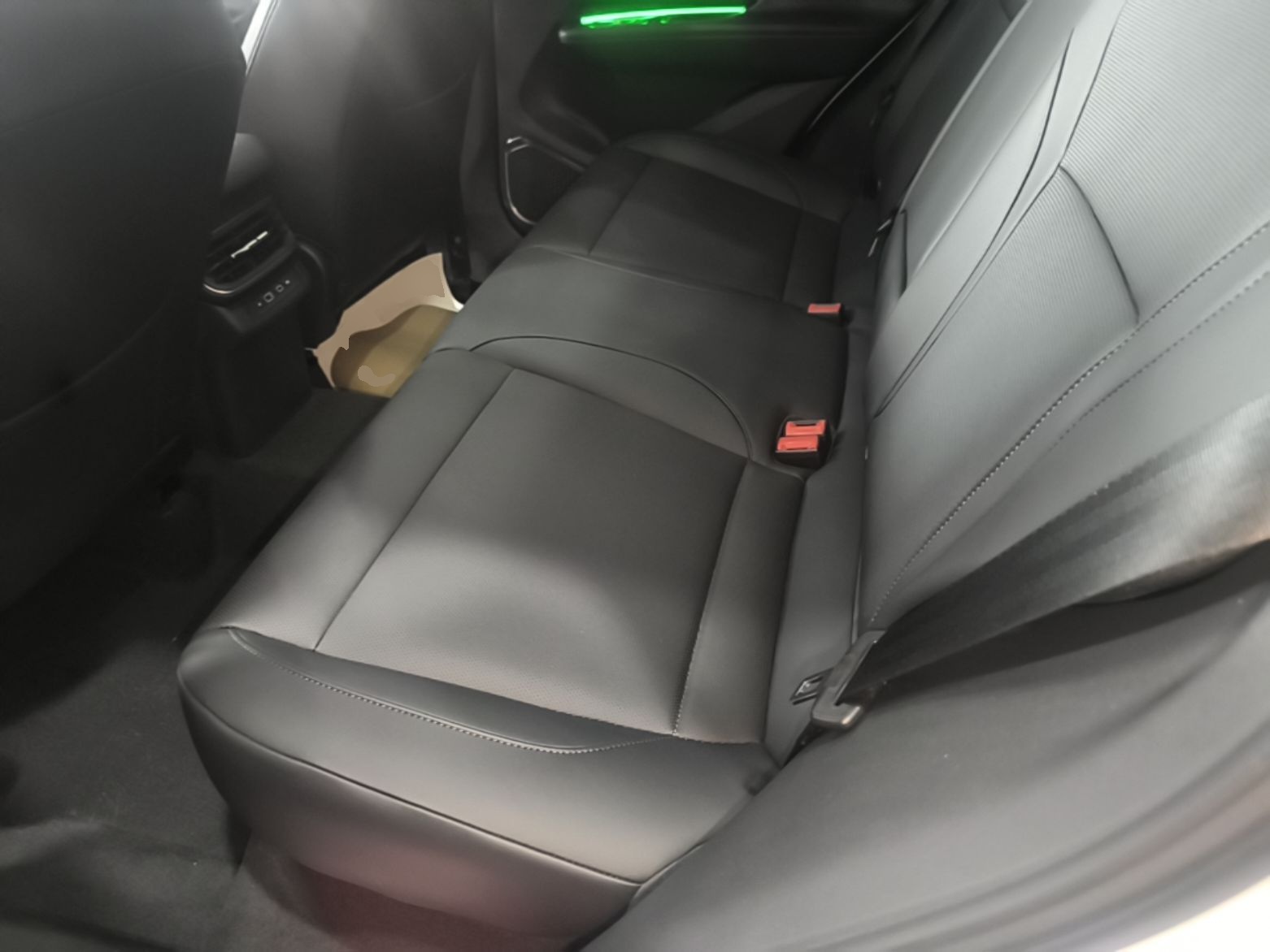 Hongqi HS3 PHEV 2025 Model 117km Jingwei Edition — снимка 20
