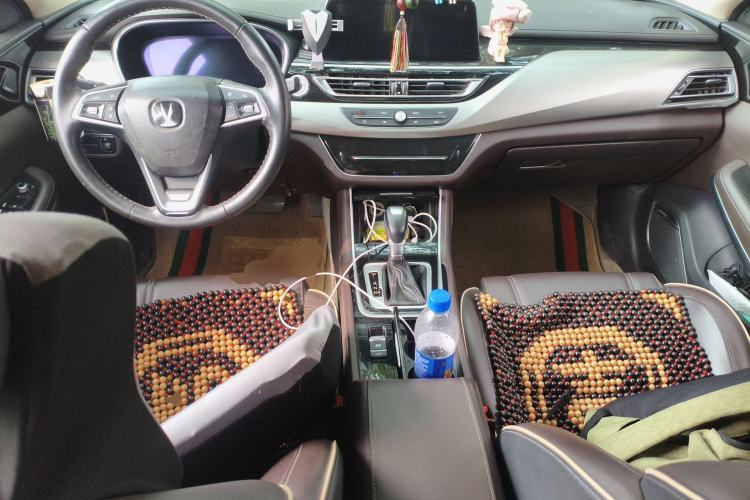 Used CHANGAN Raeton CC 2018 1.5T Automatic Zhiya Model China V Standard Center Console