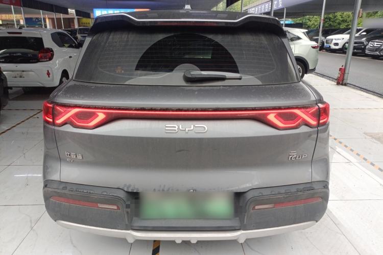 Used BYD Yuan UP 2024 401KM Leading Edition
