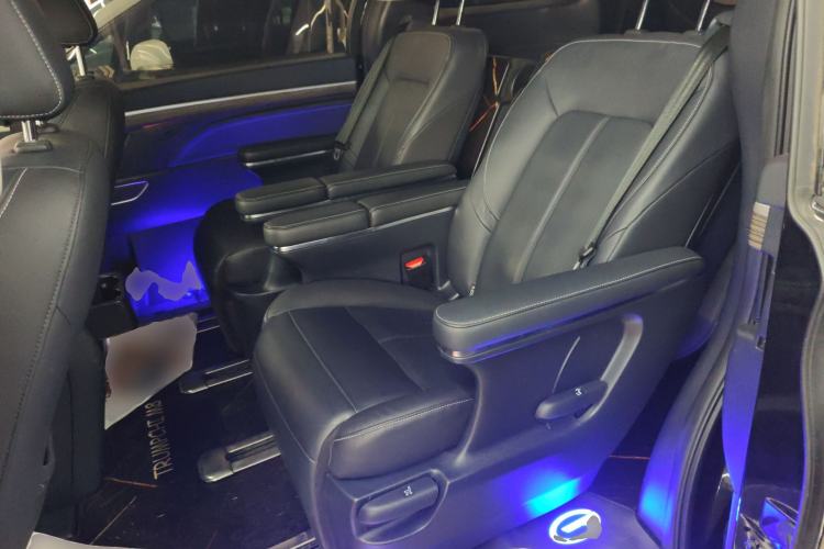 Used GAC Trumpchi M8 2023 Lingxiu Series 390T Prestige Edition
