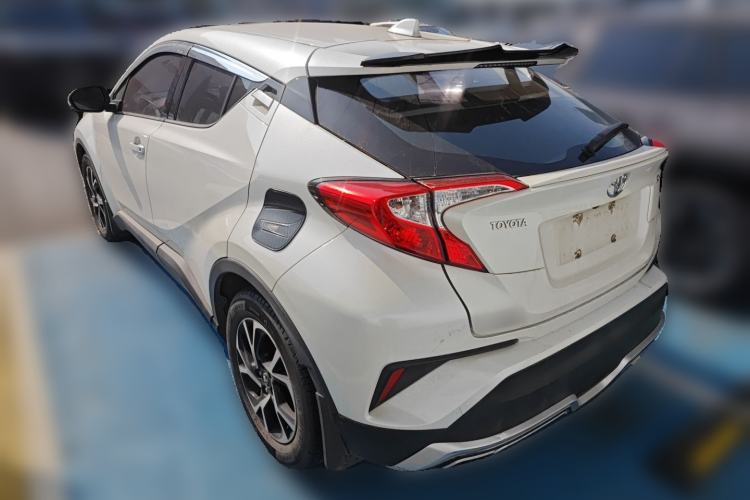 Used Toyota C-HR 2020 2.0L Leading Edition Rear Left 45 Deg