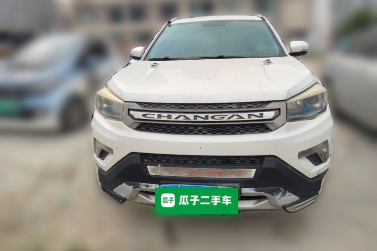 Used CHANGAN CS75 2014 2.0L Manual Luxury Version China V Standard
