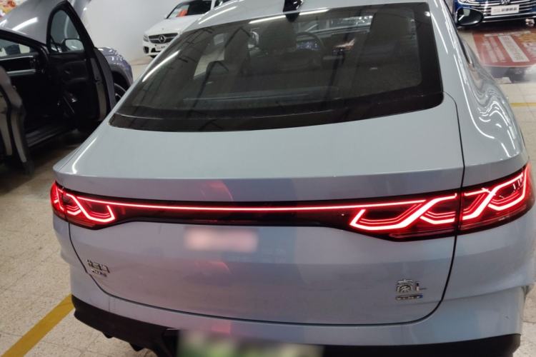 Used BYD Qin L 2025 DM-i Smart Drive 120KM Superior Model