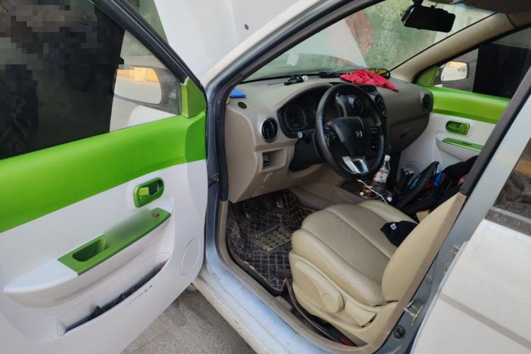 Used Wuling Hongguang 2013 1.2L S Comfort Model China IV Standard