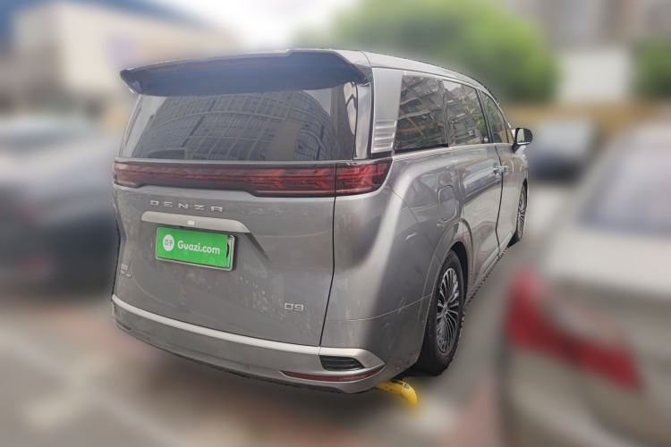 Used Denza D9 2022 DM-i 970 Four-Wheel Drive Prestige Model Rear Right 45 Deg