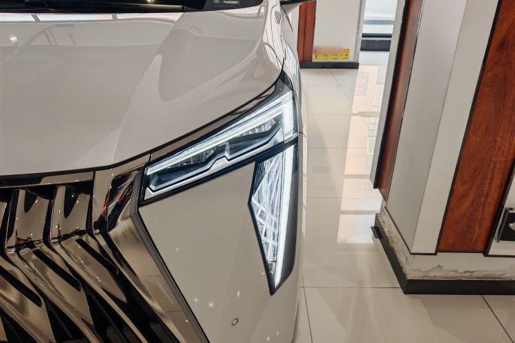 Used GAC Trumpchi M8 2023 Zongshi Series Dual-Motor Flagship Edition
