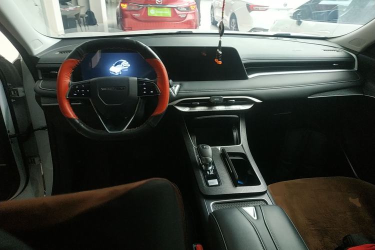 Used Venucia V 2024 260T Idol Joy Ride Pro Edition