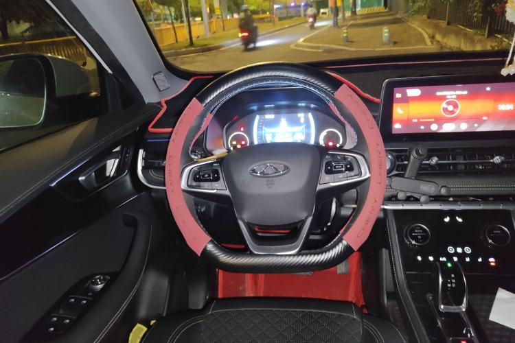 Used Chery Tiggo 8 2024 Honor Edition 230TCI Automatic Excellence Version 7 Seats Steering Wheel