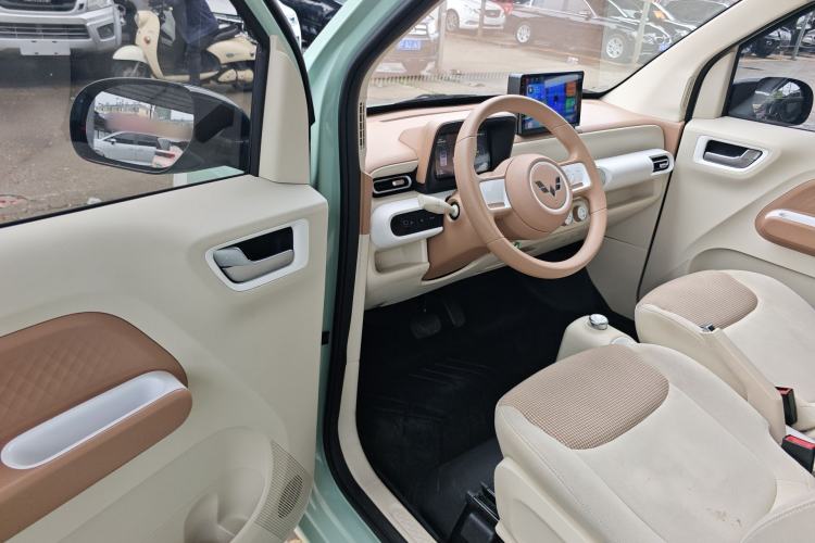 Used Wuling Hongguang MINIEV 2024 3rd Generation 215km Advanced Version Driver Seat