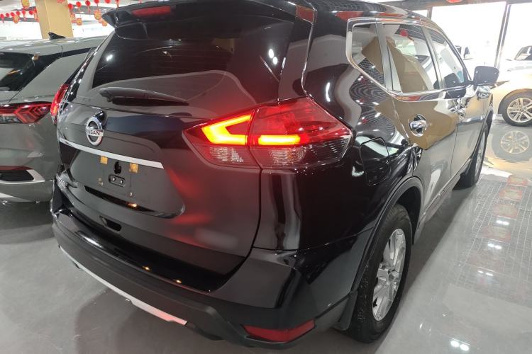 Used Nissan X-Trail 2023 Classic 2.0L Two-Wheel Drive Smart Connect & Comfort Edition
