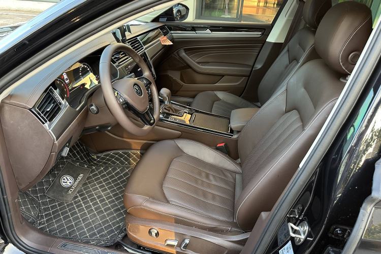 Used Volkswagen Phideon 2021 380TSI Luxury Edition
