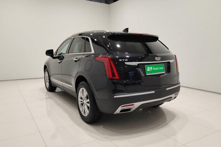 Used Cadillac XT5 2022 2.0T Two-Wheel Drive Luxury Version Exterior 2