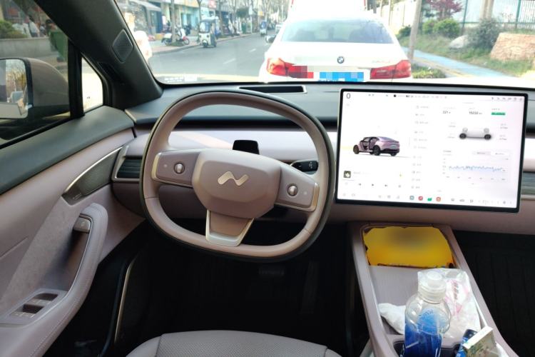 Used ONVO L60 2024 60 kWh Rear-Drive Version