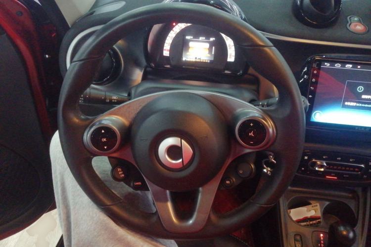 Used smart forfour 2016 1.0L 52 kW Passion Edition