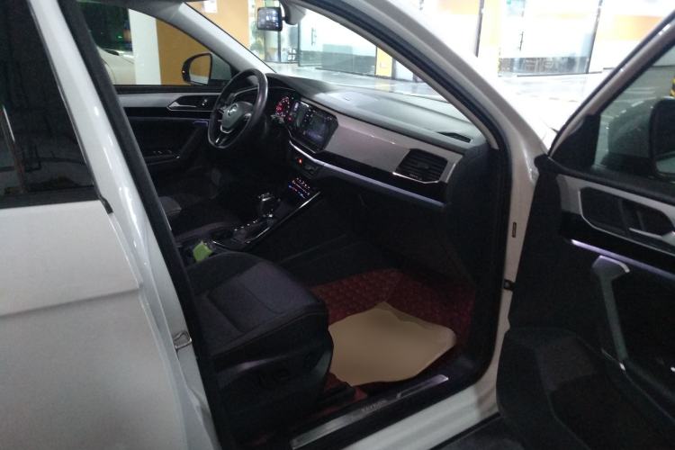 Used Volkswagen Tayron 2020 330TSI Two-Wheel Drive Luxury Smart Connectivity Version