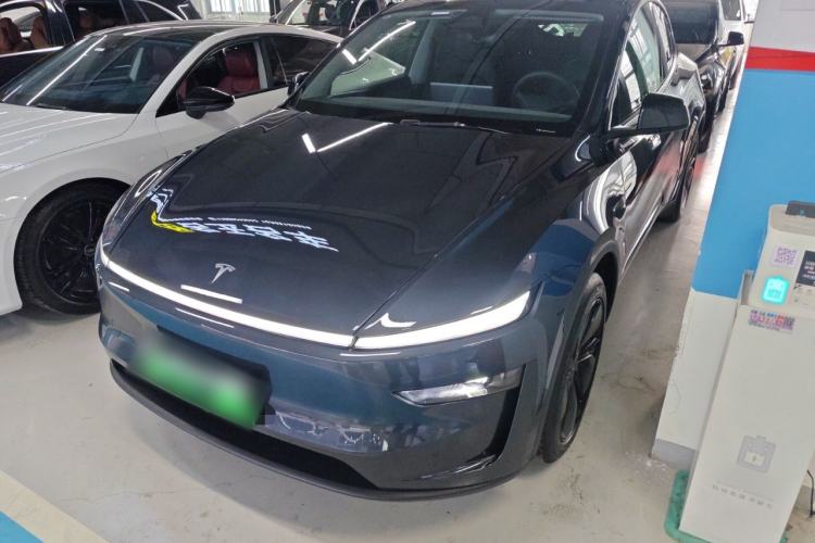 Used Tesla Model Y 2025 Rear-Wheel-Drive Version