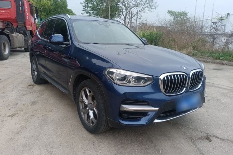 Used BMW X3 2020 xDrive28i Luxury Package Front Right 45 Deg