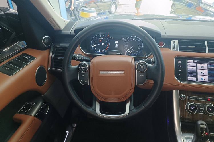 Used Land Rover Range Rover Sport 2014 3.0 SC V6 HSE DYNAMIC
