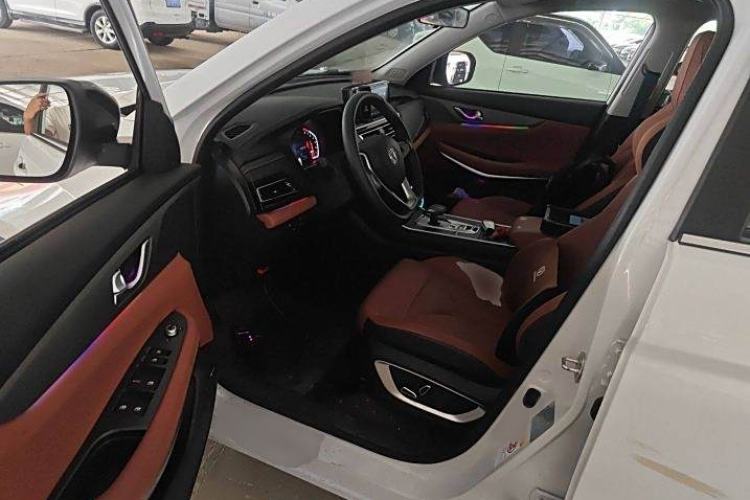 Used CHANGAN CS75 2024 Enjoyment Edition 1.5T DCT Prestige Model Interior 2