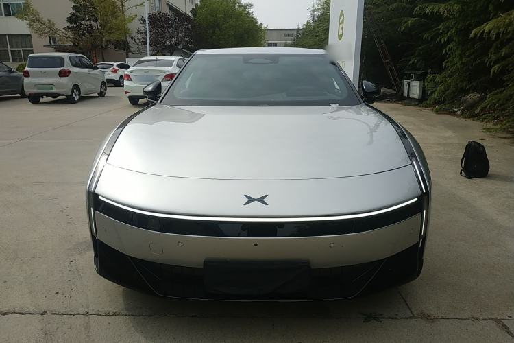 Used XPeng P7 2025 Model—702 Long Range Ultra Front